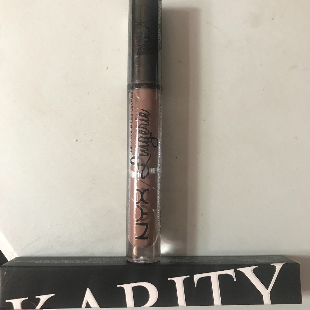 NYX & Karity Lip Sticks
